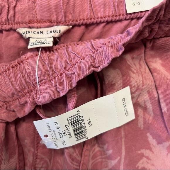 🆕 American Eagle pink Hawaiian drawstring shorts SZ LG - Picture 2 of 5